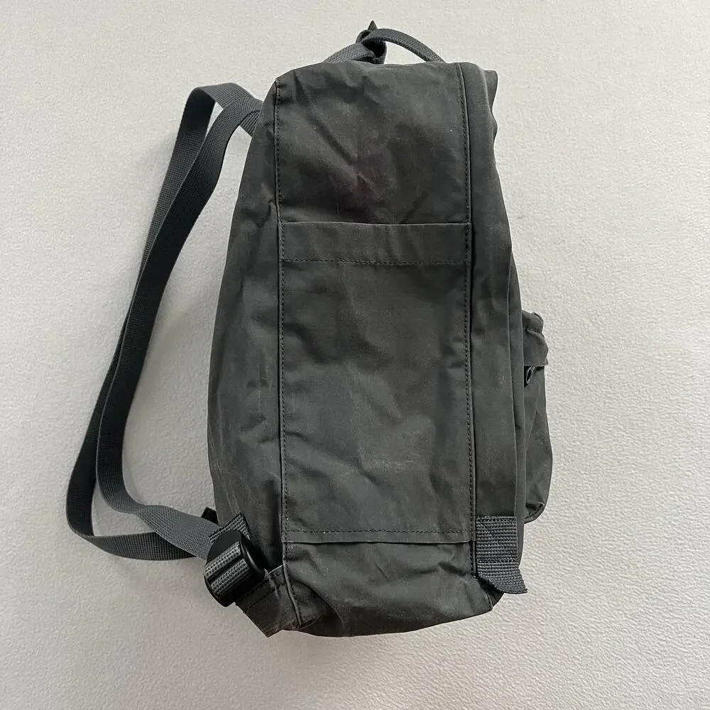 Fjallraven Kanken Backpack Super Grey 23510 Sweden Outdoor Travel Utility Pack